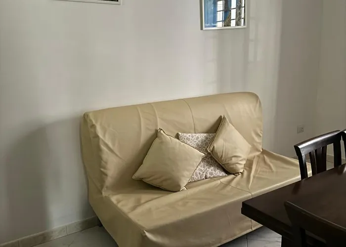 Gateway 2 - Near Scavi, Santuario, Napoli, Positano * Πομπηία