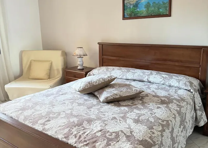 Gateway 2 - Near Scavi, Santuario, Napoli, Positano * Πομπηία